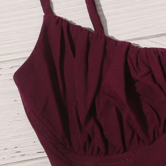 Lace-Up Back Ruched Bust Crop Cami🔴 - Picture 3 of 6